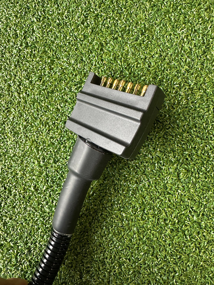 7 Pin Plug